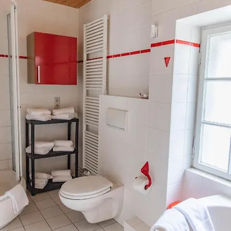 Ferienwohnung Bienenkorb Haus Apartment *