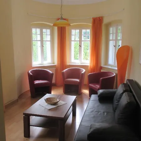 Apartamento Ferienwohnung Bienenkorb Haus