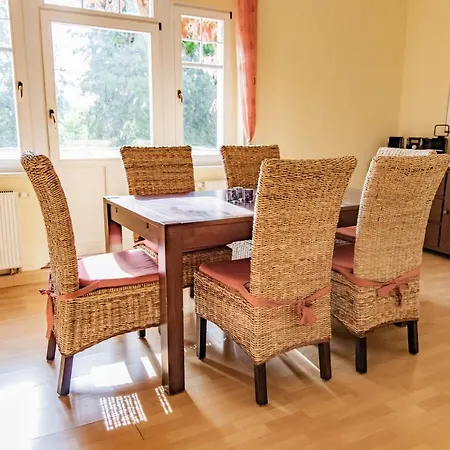 Ferienwohnung Bienenkorb Haus Apartamento Chorin